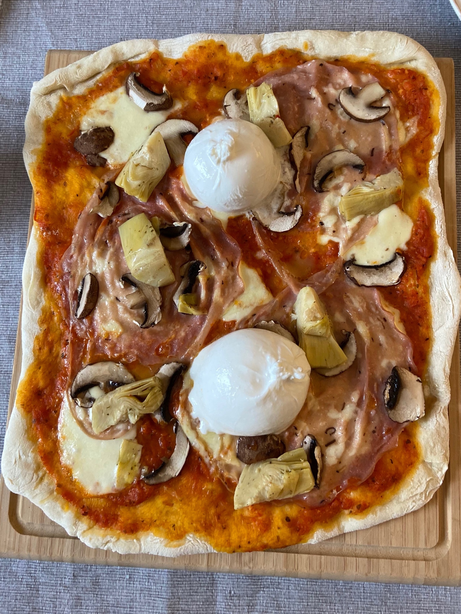 Rezept #1: Pizza mit Artischocken, Pilzen, Trüffelmortadella &amp; Burrata ...